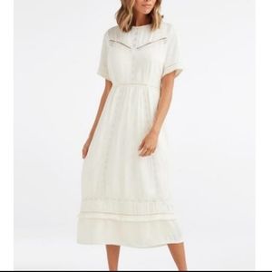 Vetta Capsule The Lace Reversible Midi Dress